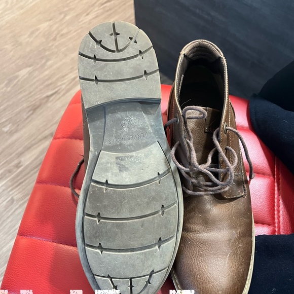 Brown boots - Picture 3 of 3